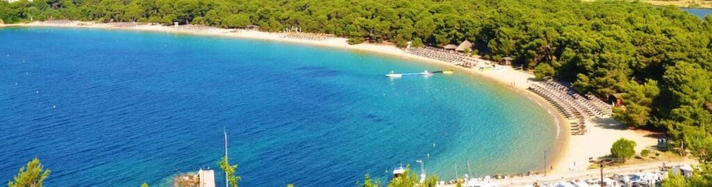 Koukounaries Skiathos plaza